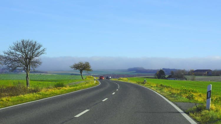 Grün-Schwarz will Lkw-Maut auf Landes- und Kommunalstraßen