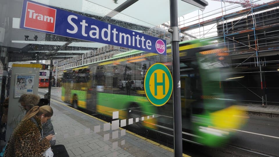 „Mit Döner beworfen“: Essener Busfahrer erzählt, wie hart sein Job wirklich ist