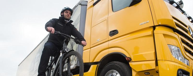 Abbiegesystem für Lkw soll bundesweit verpflichtend werden