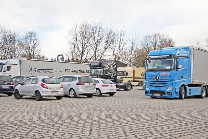 Zeugen gesucht nach Überfall auf Brummi-Fahrer