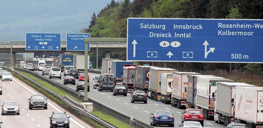 Wiederholte Blockabfertigung sorgt für neue Staus