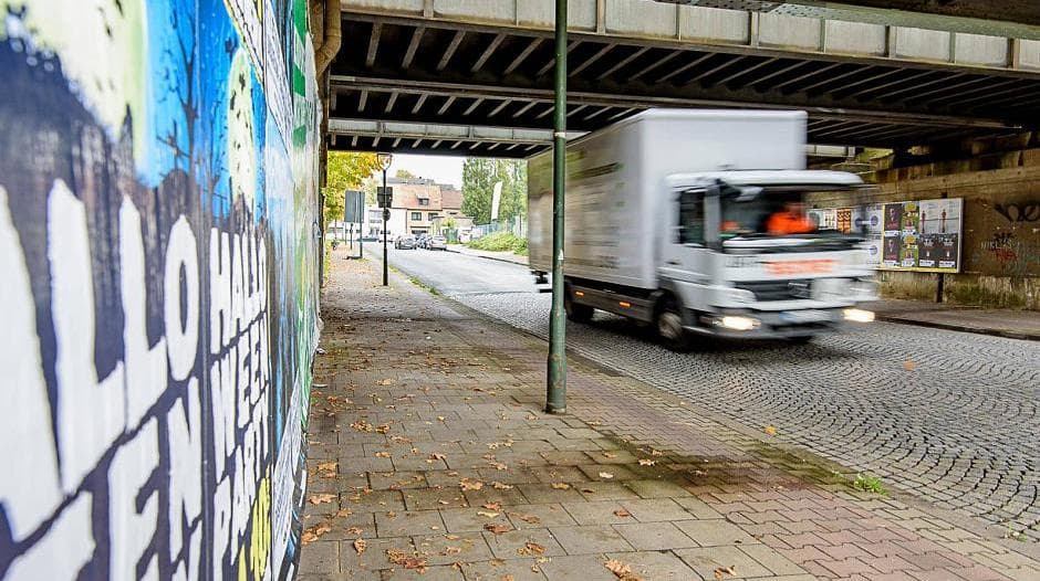 Unterführung wird für Firma tiefergelegt