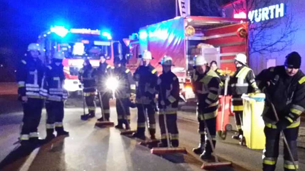 Unbekannter Lkw-Fahrer hinterlässt Umweltsauerei