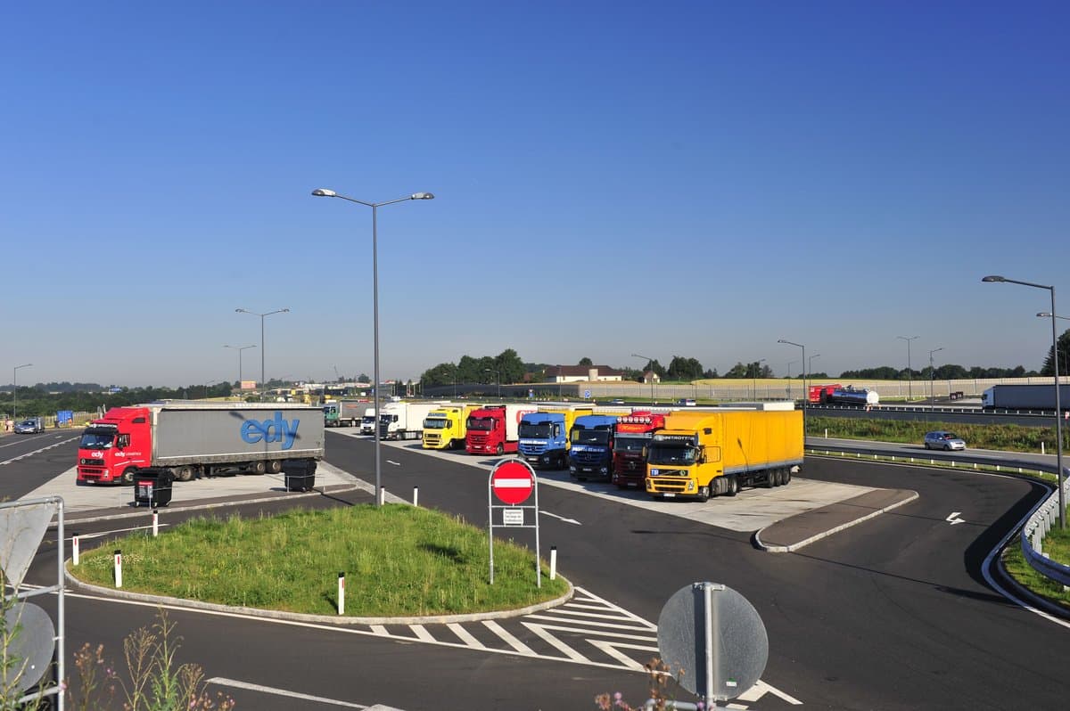 Auch neue Lkw-Stellplätze auf der A4