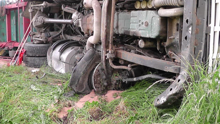 Lkw-Unfall auf B2: Grundwasser ist verschmutzt