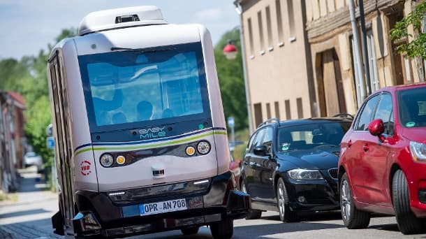 Erster selbstfahrender Bus Brandenburgs in Unfall verwickelt