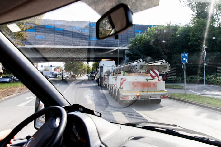 60 Tonnen - Schwertransport ohne Genehmigung stillgelegt