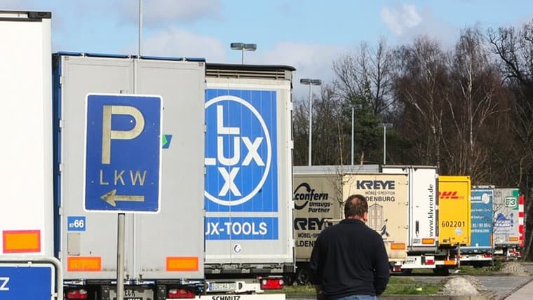 Corona: Lkw-Fahrer beklagen mangelhafte Versorgung