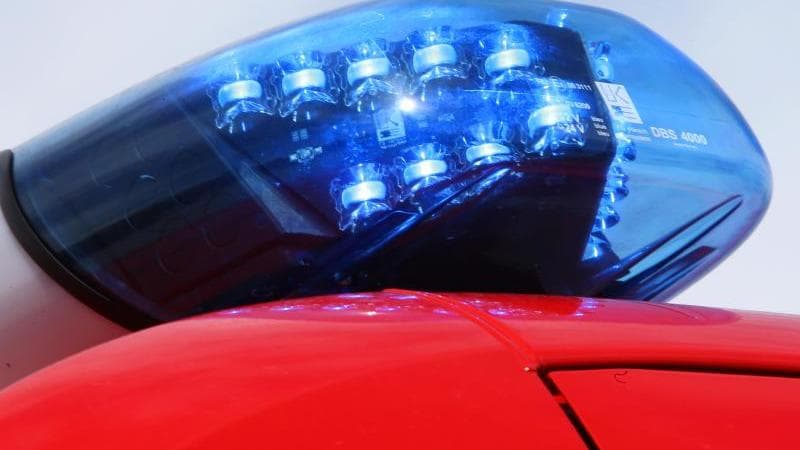Busfahrer verletzt sich beim Löschen von brennendem Bus