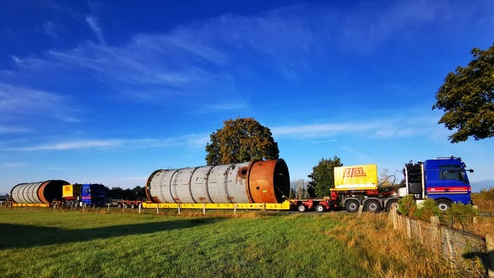 Bad Lippspringe: Schwertransporte legen Landesstraße 937 lahm