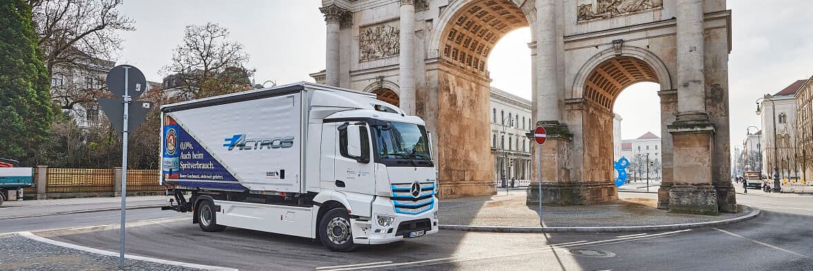 Finaler Kundeneinsatz im Rahmen der „Innovationsflotte“: Mercedes-Benz eActros fährt für Paulaner in München und Umgebung