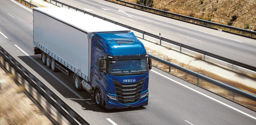 Iveco und Plus wollen selbstfahrende Lkw entwickeln