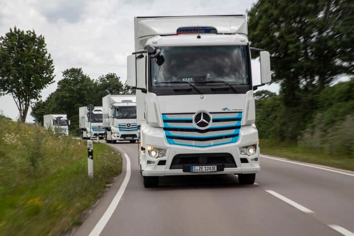 Kosten sparen und effizienter transportieren mit Doppelbesatzungen in LKWs