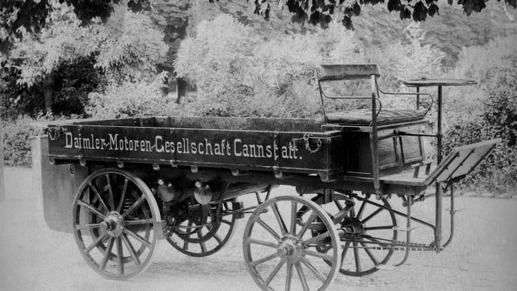 Daimler feiert 125 Jahre Lkw