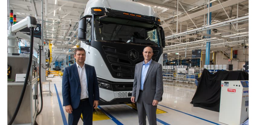 Iveco und Nikola eröffnen E-Lkw-Produktion in Ulm