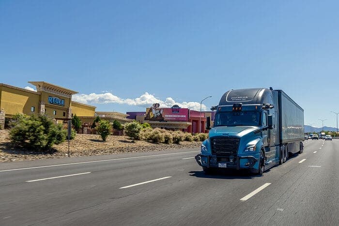 Zweijähriges Bestehen der Partnerschaft zwischen Daimler Truck und Torc Robotics: Nächste Prototypen-Generation autonomer Level 4-Lkw im Testeinsatz