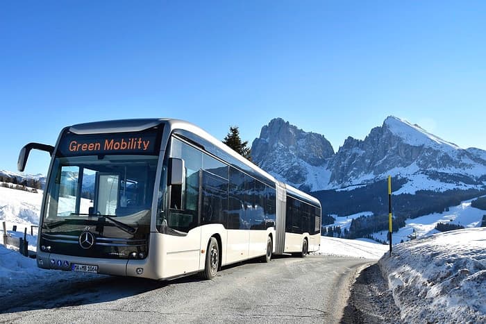 Das ist die Höhe: Mercedes-Benz testet den vollelektrisch angetriebenen eCitaro G erfolgreich im Kundeneinsatz in Südtirol auf 2000 Meter Höhe
