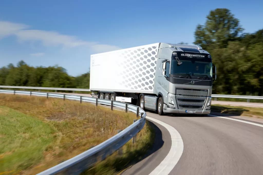 Volvo Trucks erhöht die Schaltgeschwindigkeit des I-Shift-Getriebes um bis zu 30 Prozent