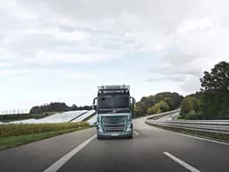 Volvo Trucks startet Serienproduktion von schweren Elektro-Lkw - IKEA plant Logistik mit Volvo FM Electric