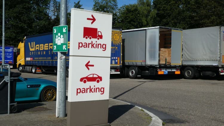 <em>BALM: Karten zeigen nun auch Lkw-Stellplatzpotenzial</em>