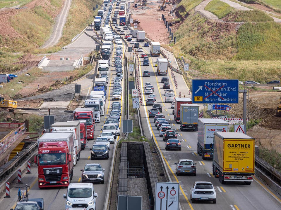 Fahrtrichtung Karlsruhe: Abfahrt der A8 bei Pforzheim-Ost wird im Laufe der Woche freigegeben