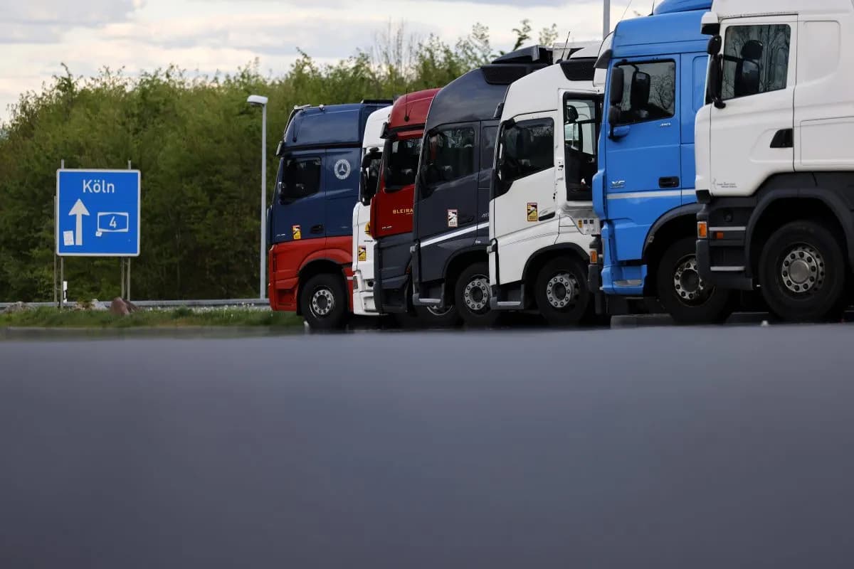 LKW-Führerschein verlängern: Diese Regeln musst du bei der Verlängerung der Fahrerlaubnis beim Lastkraftwagen beachten