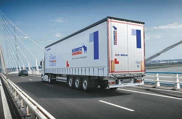 SCHMITZ CARGOBULL AUF DER IAA 2022