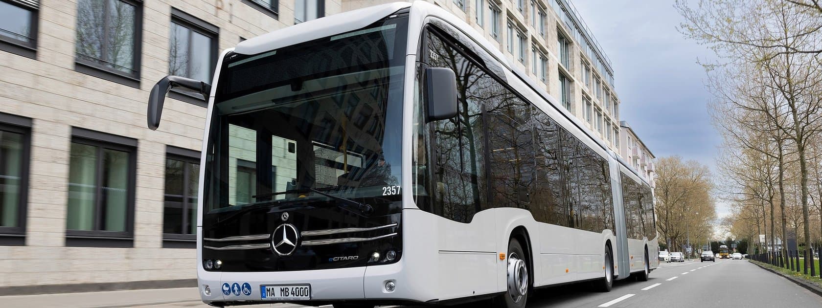 Electric Bus Champion 2024: Der vollelektrische Mercedes-Benz eCitaro gewinnt zum zweiten Mal in Folge renommierten Elektrobus-Vergleichstest