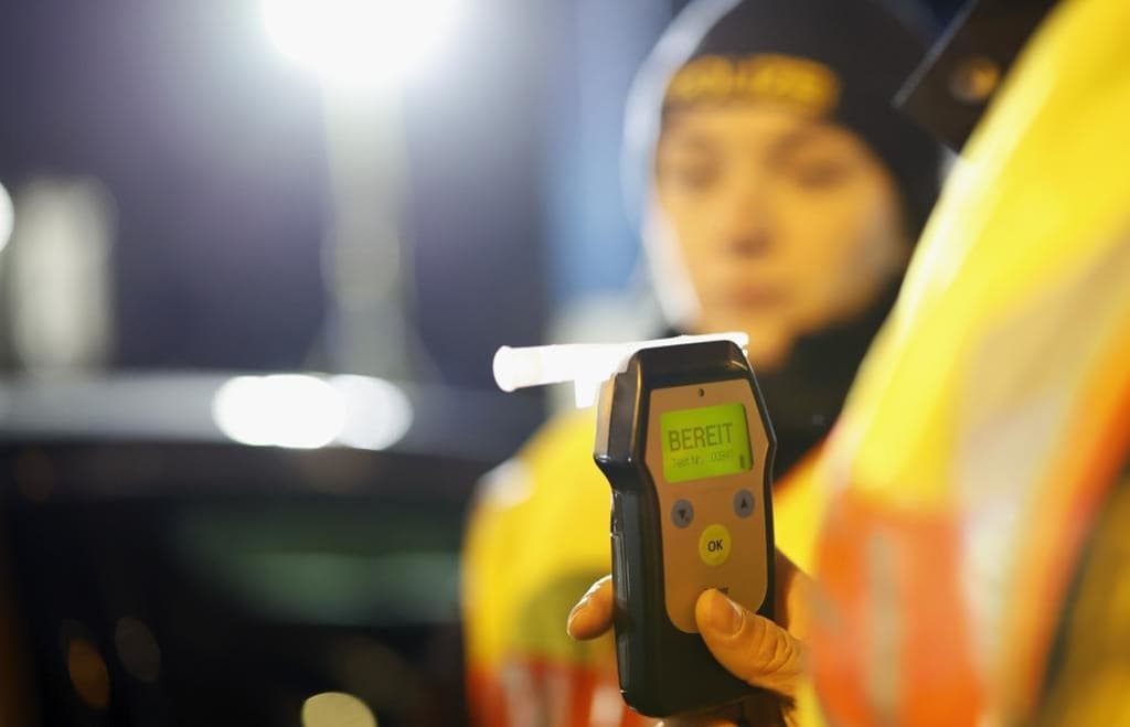 Lkw-Fahrer war so betrunken, dass der Alkotest nicht mehr funktionierte