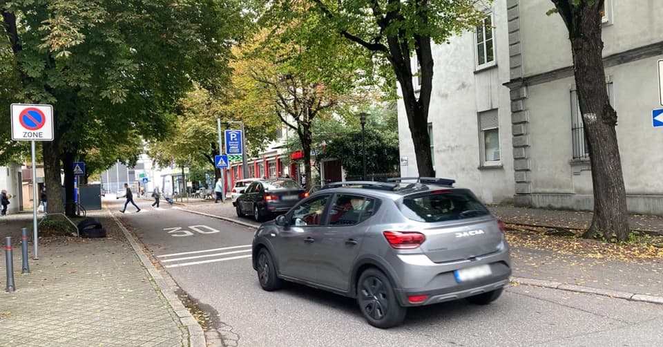 Straße „Am Seltenbach“ für LKW und Busse gesperrt