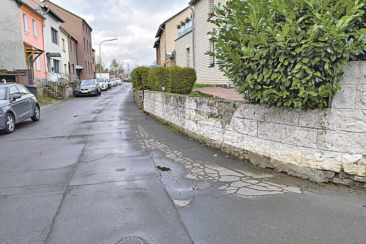 Schlechte Beschilderung oder dumme LKW-Fahrer?